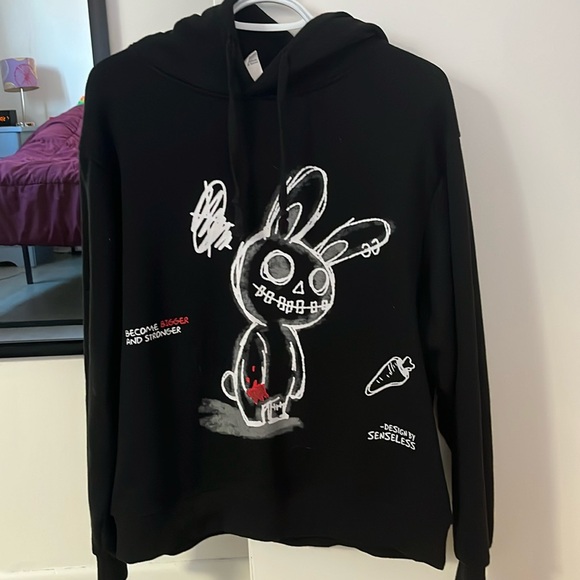 Senseless bunny hoodie - Picture 1 of 3